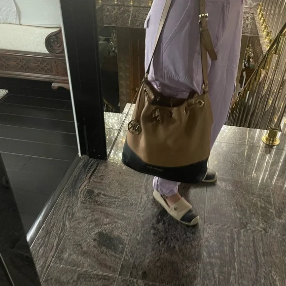 Michael Kors Tan and Black Shoulder Bag with Signature MK Hardware - Picture 12 of 12